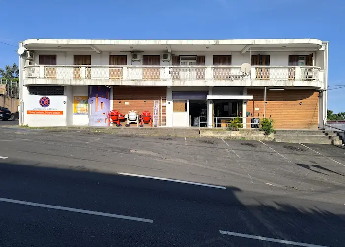 Devanture Quincaillerie QR La Riviere